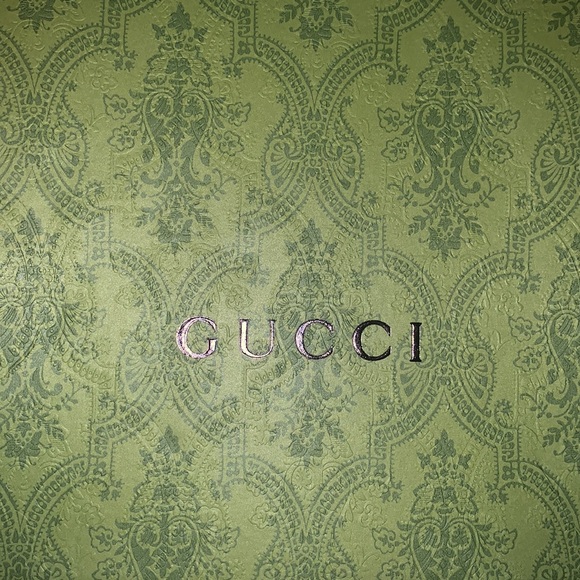 Rubber Gucci Womens Platform Sandals size: 40 EU/ 9.5 US in color: ‘Wild Rose’ - Picture 9 of 9